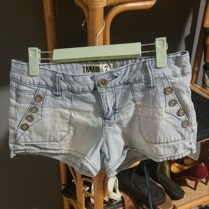 ZanaDi striped shortie shorts